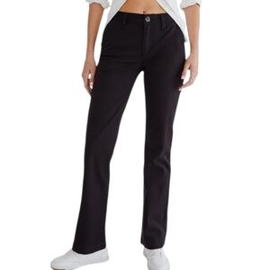 Women's Aeropostale Classic Black Uniform Pants Bootcut Size 6 *SHORT*